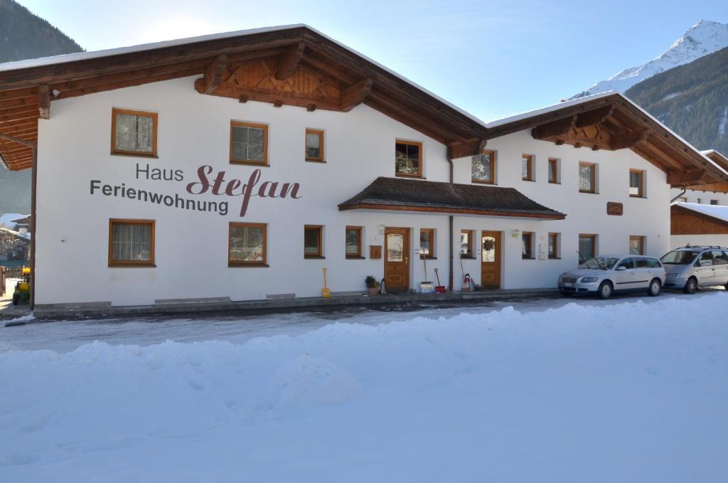 ノイシュティフト・イム・シュトゥーバイタールHaus Stefanアパートメント エクステリア 写真